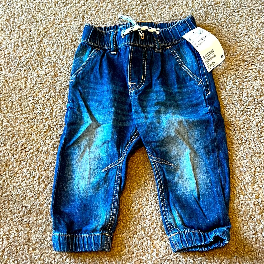 H&M BNWT 6-9 month Jeans